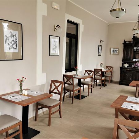 Hotel Svycarsky Dum Sneznik Екстериор снимка