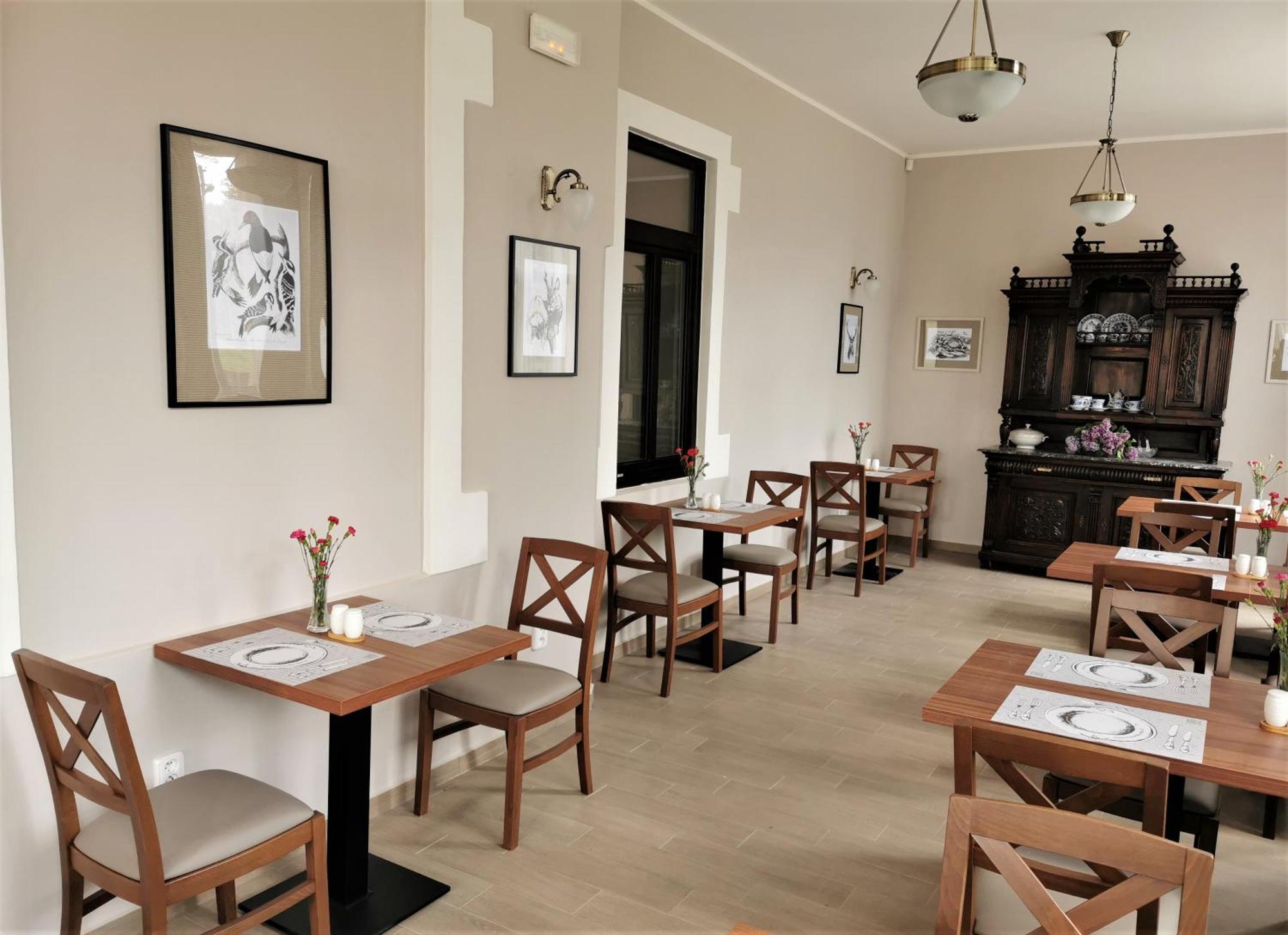 Hotel Svycarsky Dum Sneznik Екстериор снимка